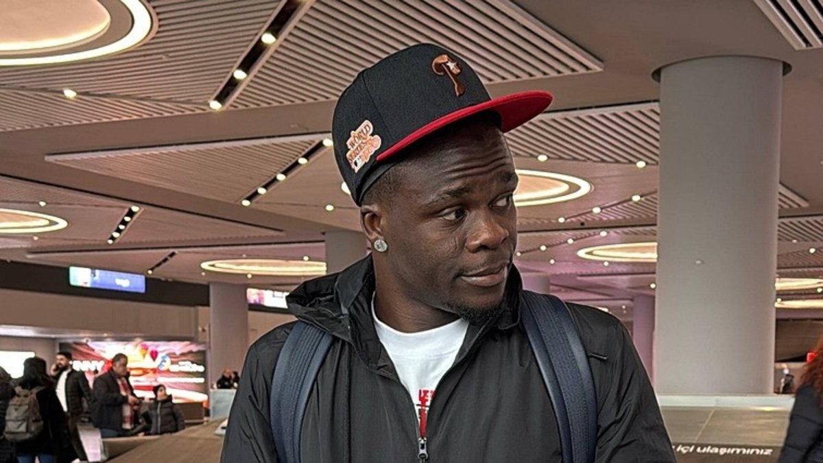 Beşiktaş'ın yeni transferi Junior Olaitan İstanbul'da!