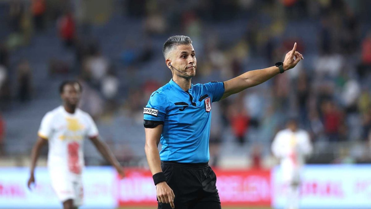 Gaziantep FK - Galatasaray maçının VAR hakemi açıklandı! Gaziantep FK - Galatasaray maçının VAR hakemi açıklandı!