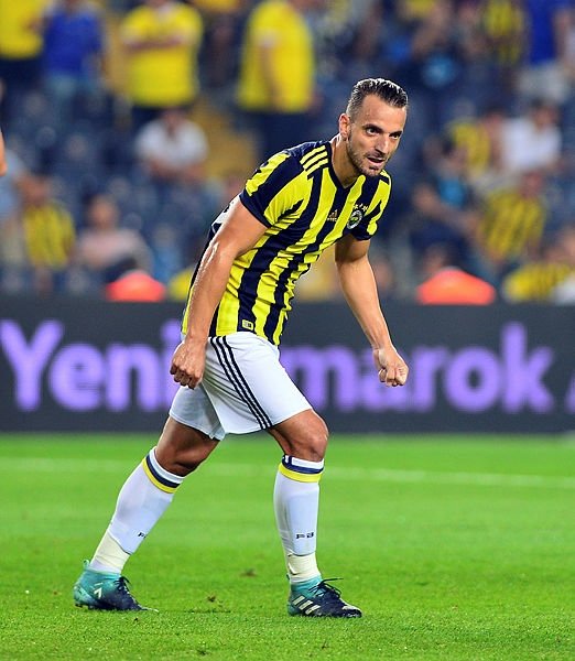 Ünlü futbolcuların boyları