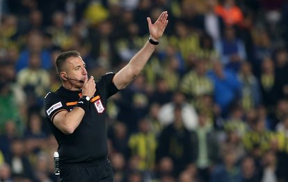 Fenerbahçe - Sivasspor maçında kırmızı kart çıktı! İşte o pozisyon...