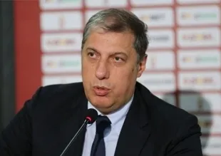 Levent Nazifoğlu'ndan De Jong gafı