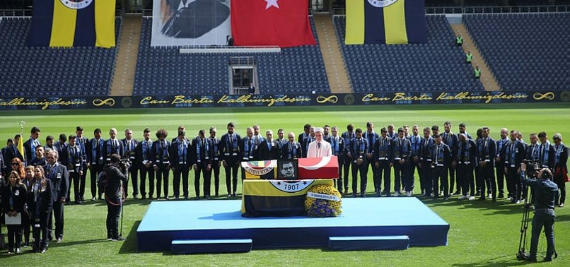 Can Bartu sonsuzluğa uğurlandı! İşte tarihi görüntüler...
