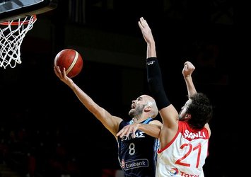 A Milliler Olimpiyat Elemeleri'ne yarı finalde veda etti!
