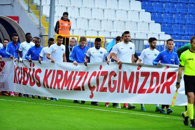Kasımpaşa ve Trabzonspor'dan Filistin'e destek - 1