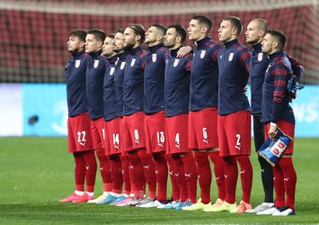 Sırbistan'da 7 futbolcu Türkiye maçında yok!