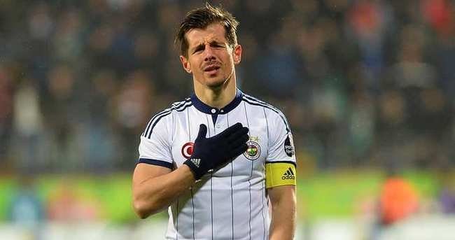 Emre Belözoğlu Ocak’ta Fenerbahçe’de!