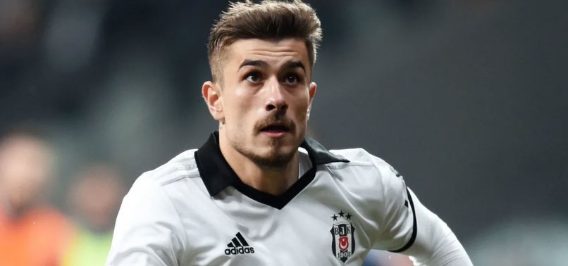 Beşiktaş'ta herkes indirim bekliyordu! Dorukhan Toköz'den flaş hareket