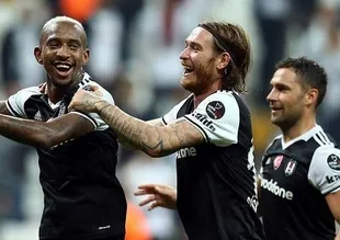 Bu sene yine şampiyonuz