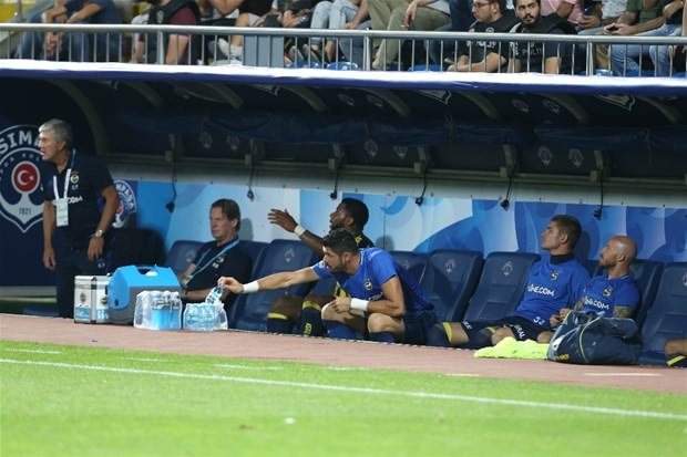 Fenerbahçe karıştı! Lens’ten olay tepki...