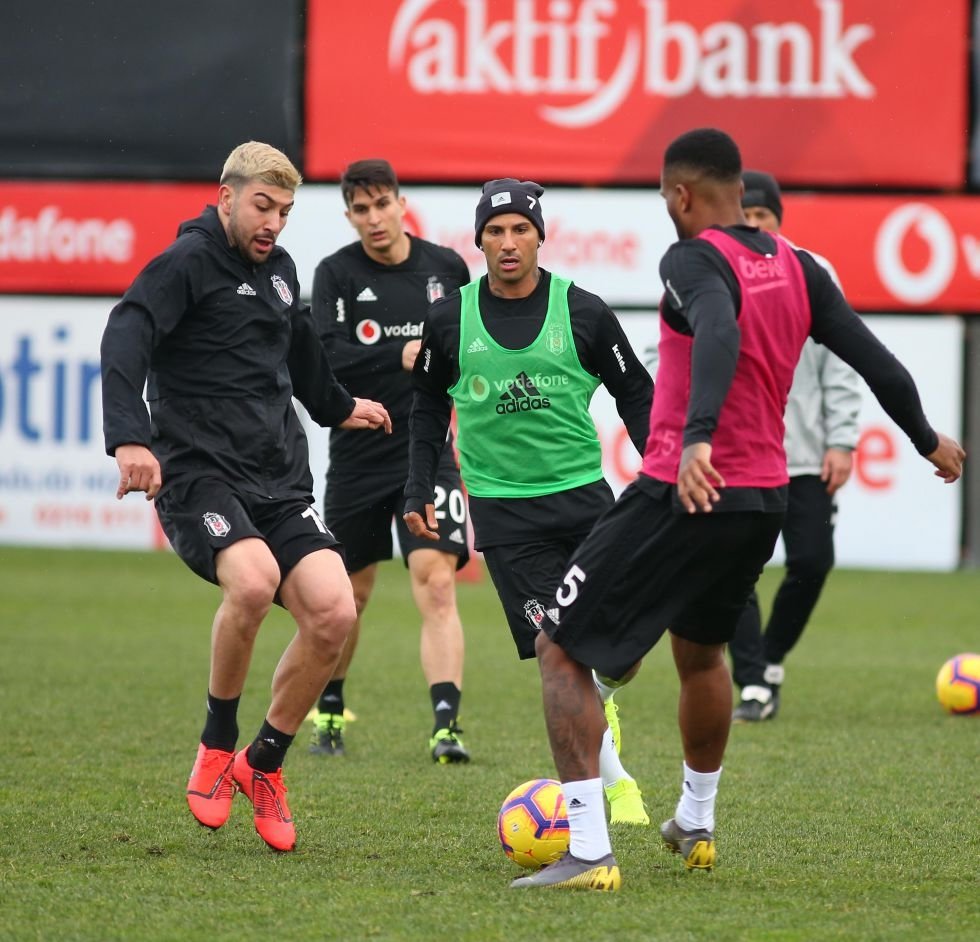 Quaresma çalışmalara devam ediyor