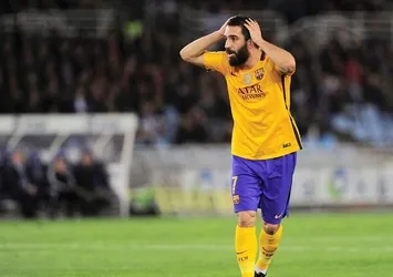 Arda Turan'dan kötü haber