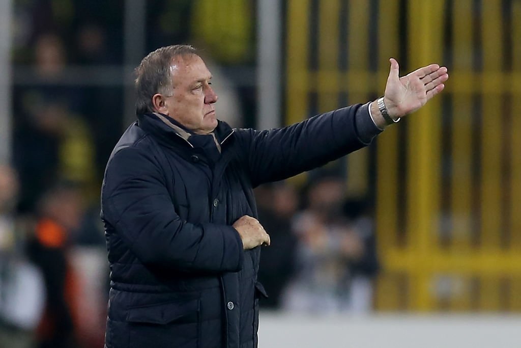 Advocaat galibiyet için rotayı çizdi