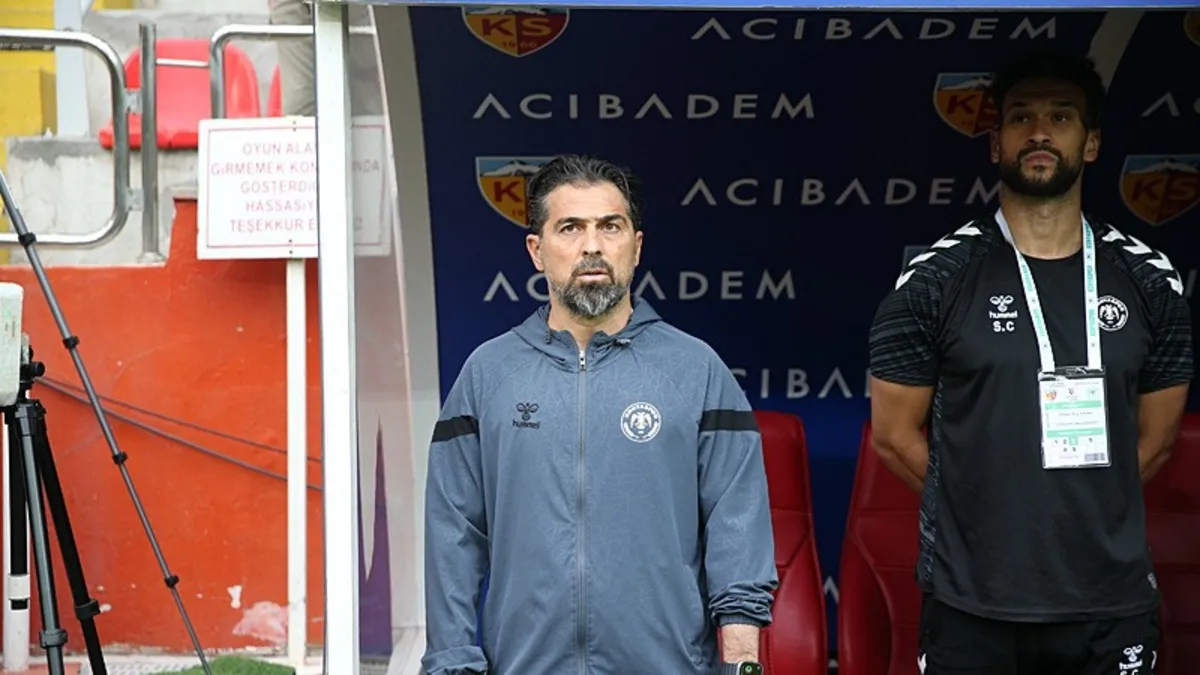 Konyaspor'da İlhan Palut geldi, bahar geldi!