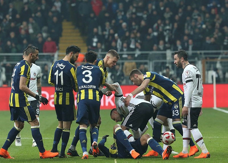 Quaresma’ya ağır ceza!