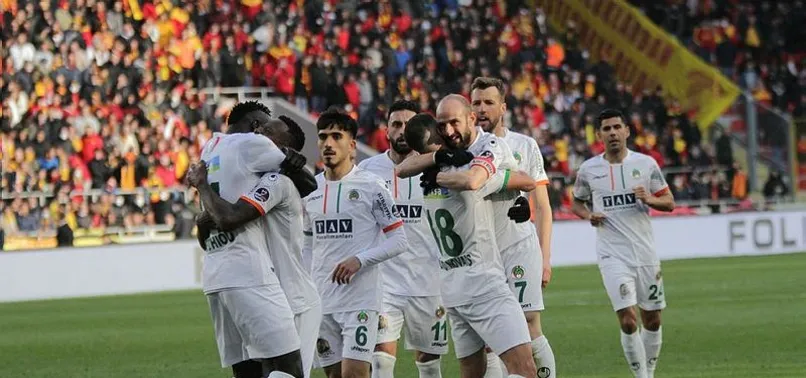 Alanyasporlu 3 futbolcu milli davet aldı