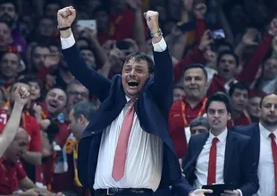 Galatasaray Ergin Ataman ile devam ediyor!