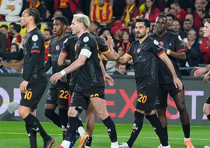 G.Saray İzmir’de nefes aldı!