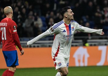 Lyon rahat turladı!