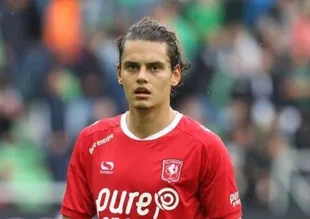 Enes Ünal boş geçmiyor!
