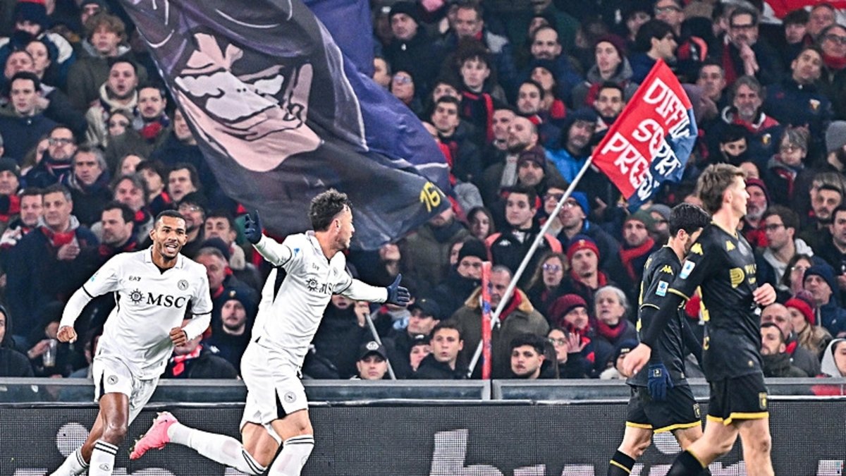 Genoa 1-2 Napoli (MAÇ SONUCU ÖZET)
