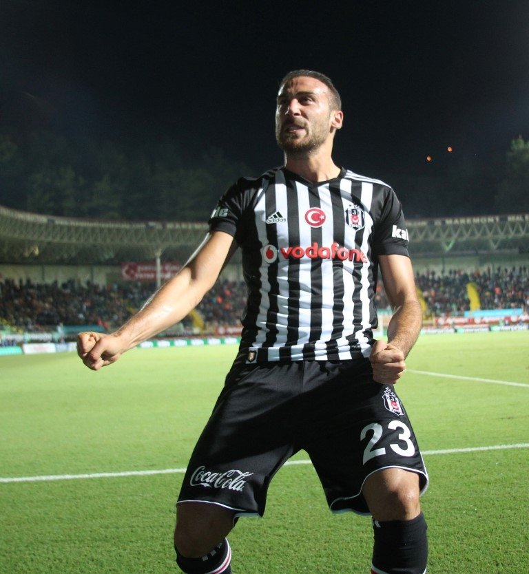 Ada’nın gözdesi Cenk Tosun