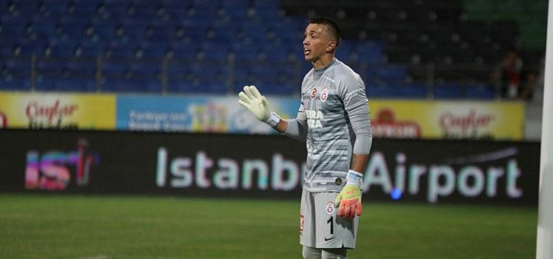 Neredesin Muslera?