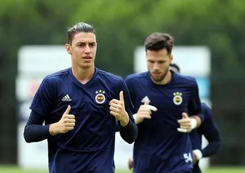 Berke Özer: En iyi kaleci Muslera