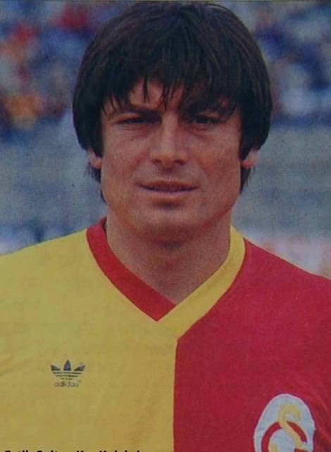 Onlar hem Aslan hem Kanarya...