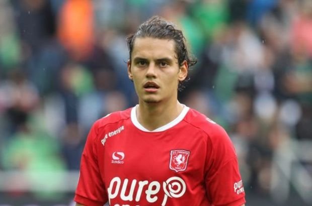 Enes Ünal, dünya devlerini peşine taktı!