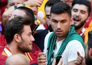 Arena'da Burak Yılmaz sürprizi