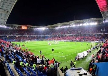 Trabzonspor-Beşiktaş maçının biletleri satışa çıktı