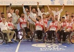 Milliler Almanya'yı yenerek finale yükseldi!