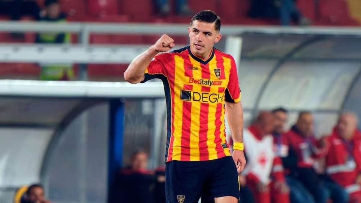 TRANSFER HABERİ - Fenerbahçe'den Nikola Krstovic sürprizi! Mourinho ile çalışmak istiyor TRANSFER HABERİ - Fenerbahçe'den Nikola Krstovic sürprizi! Mourinho ile çalışmak istiyor