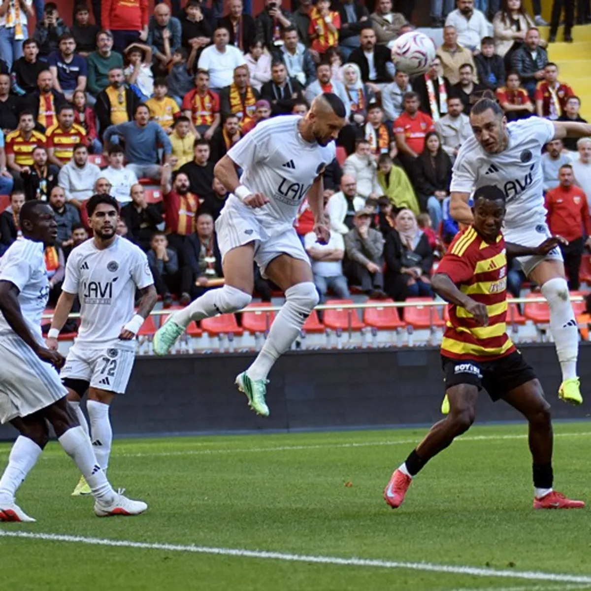 Kayserispor ile Batman Petrolspor puanları paylaştı