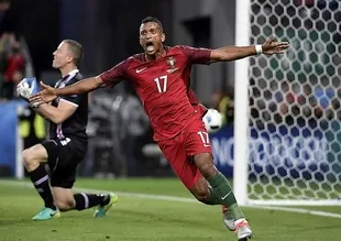 Nani, Valencia ile 3 yıllık sözleşme imzaladı
