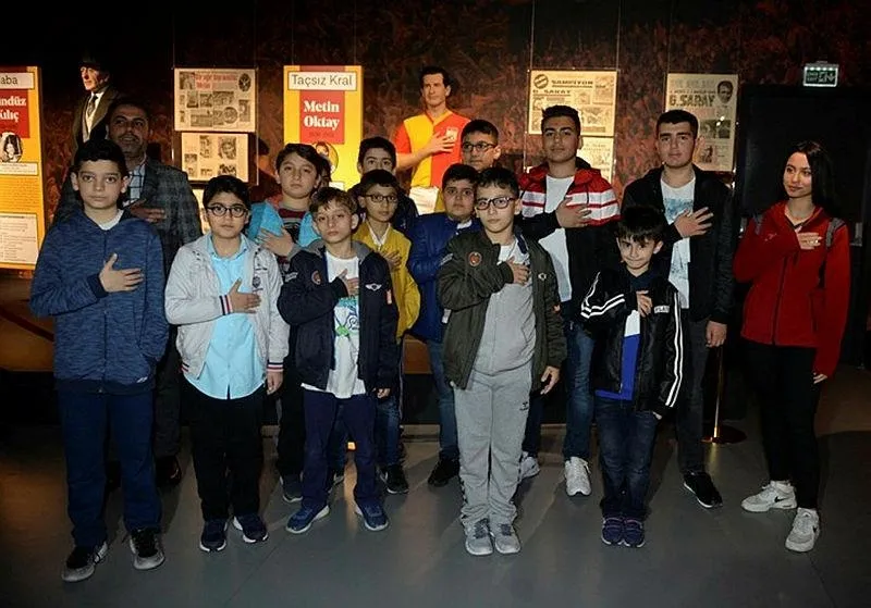 Galatasaray Şehit ve Gazilerimizin çocuklarını TT Stadı'nda ağırladı - 2