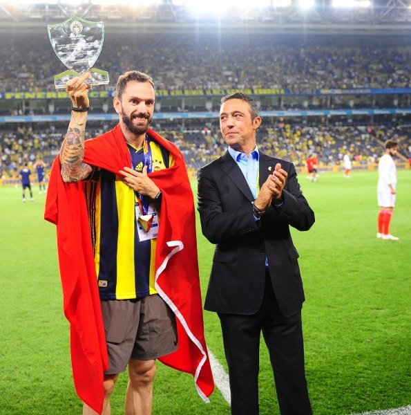 Fenerbahçe - Benfica maçından görüntüler