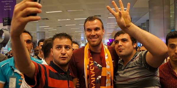 Grosskreutz Twitter’ı salladı