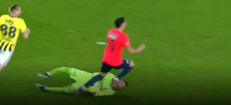 İşte Kasımpaşa'nın Fenerbahçe maçında kazandığı penaltı pozisyonu! - 3