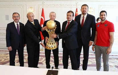Başkan Recep Tayyip Erdoğan Anadolu Efes’i kabul etti