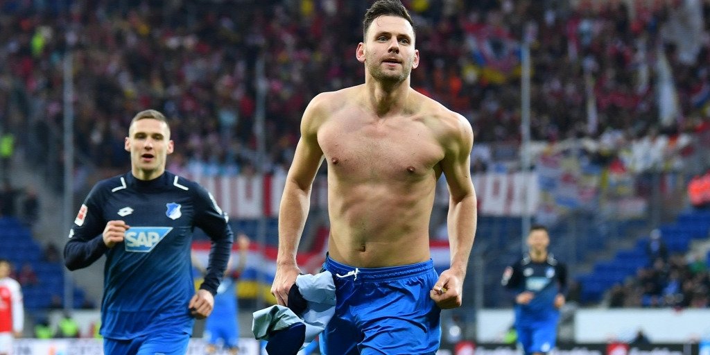 Fırtına’da hedef Szalai