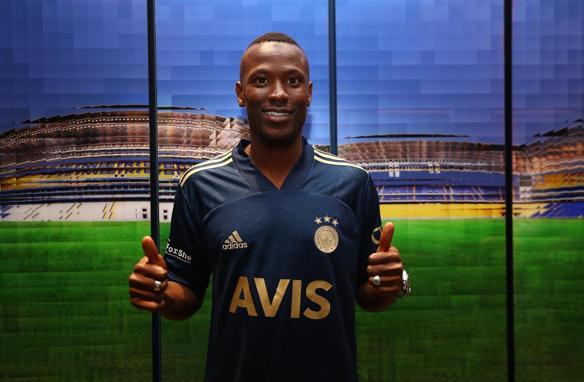 Mame Thiam Resmen Fenerbahce De Aspor