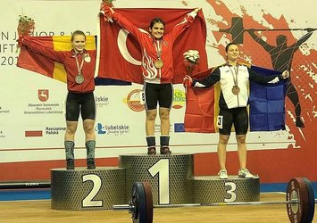 Milli halterci Ayşegül Çakın Avrupa şampiyonu oldu