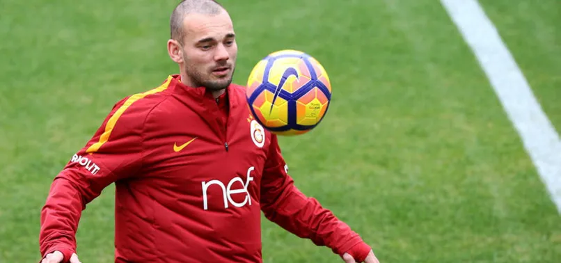 Wesley Sneijder, Fenerbahçe'ye mi transfer oluyor?