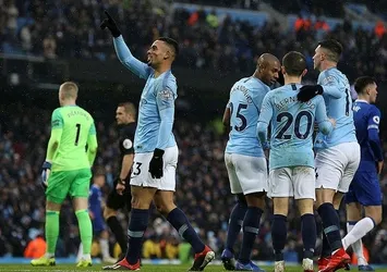 Manchester City sahasında kazandı