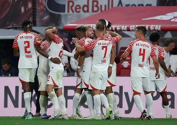 6 gollü maçta kazanan Leipzig!