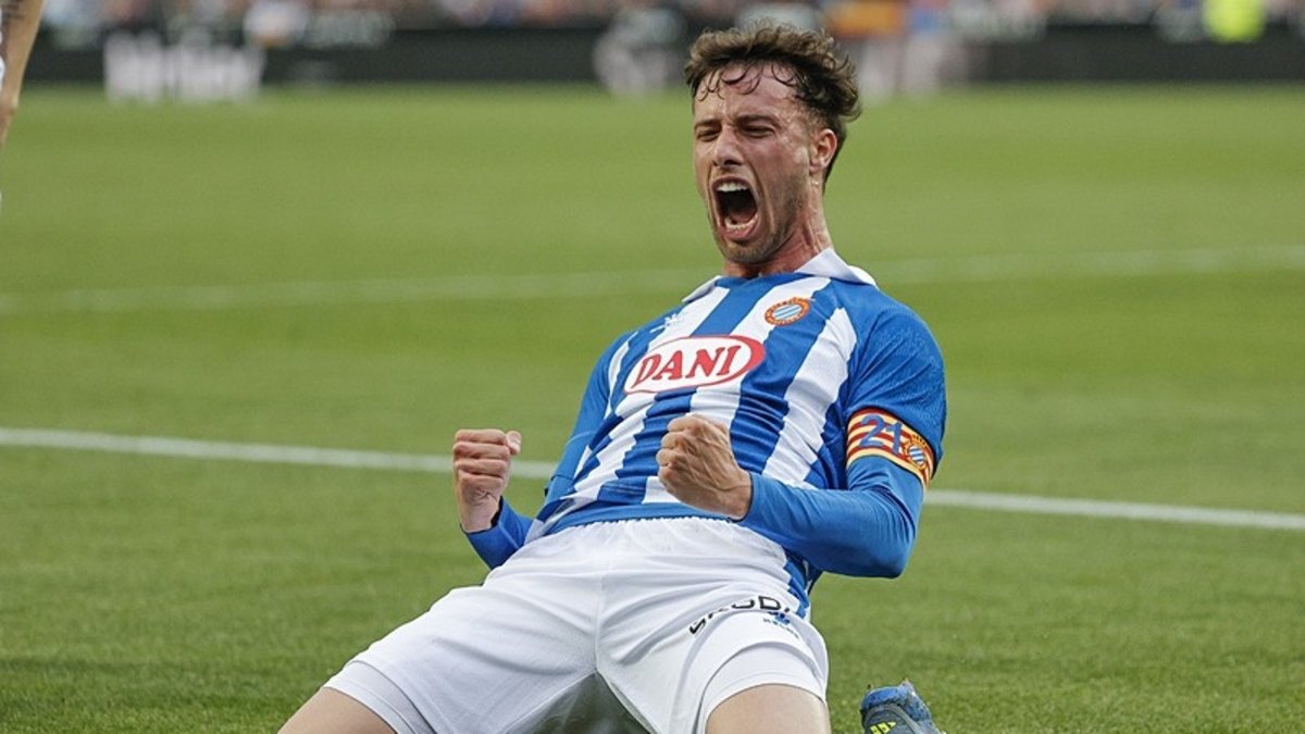 TRANSFER HABERİ | Beşiktaş'ın yeni kanadı İspanya'dan! TRANSFER HABERİ | Beşiktaş'ın yeni kanadı İspanya'dan!