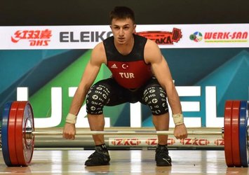 Yusuf Fehmi Genç'ten tarihi başarı!
