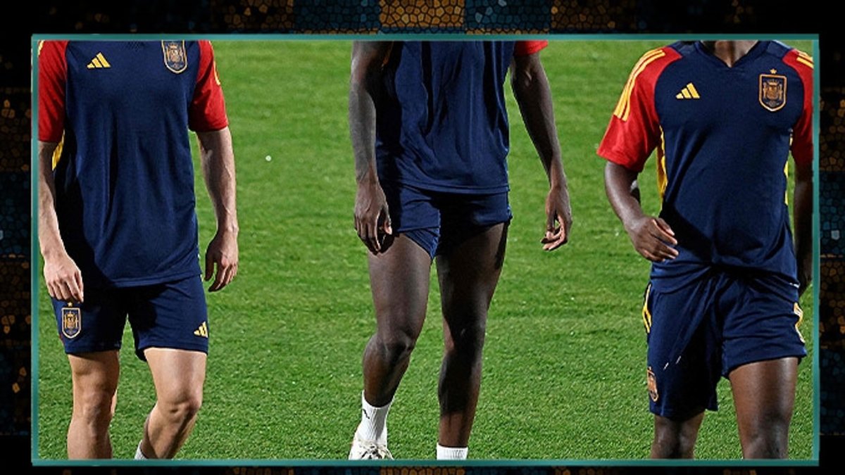 FENERBAHÇE HABERİ | Jose Mourinho'nun gözü o futbolcuda! Sezon sonunda harekete geçilecek FENERBAHÇE HABERİ | Jose Mourinho'nun gözü o futbolcuda! Sezon sonunda harekete geçilecek