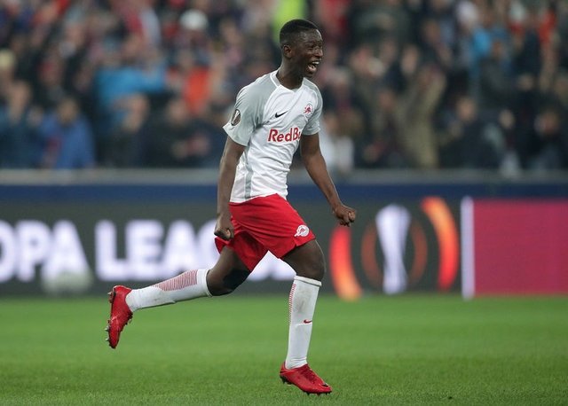 UEFA geleceğin 52 yıldızını belirledi! Listede iki Türk yıldız var